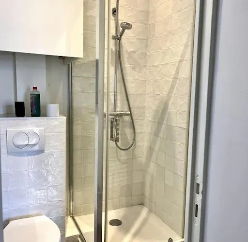 Le Sanlecque, Wifi Tv 2personnes Apartmán *